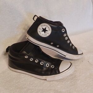 Converse Chuck Taylor black leather size 5
